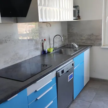Apartment Expoview - Across Fair Entrance, 80sqm, Citycenter 12min
