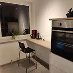 Expoview - Across Fair Entrance, 80sqm, Citycenter 12min Apartamento *