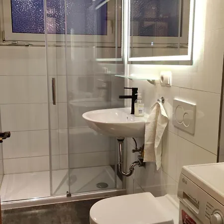 Daire Expoview - Across Fair Entrance, 80sqm, Citycenter 12min Nürnberg