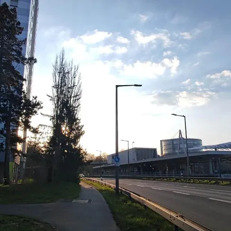 Expoview - Across Fair Entrance, 80sqm, Citycenter 12min Apartmán